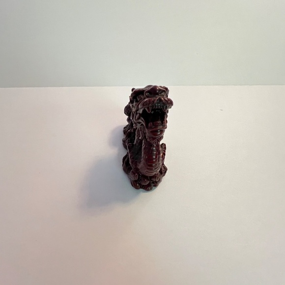Vintage Chinese Red Resin Dragon Figurine Sculpture Feng Shui Decor - Picture 3 of 5